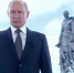 «Мы голосуем за страну, в которой хотим жить»: президент обратился к россиянам / Владимир Путин накануне выступил с обращением к россиянам. Президент призвал всех сегодня, 1 июля, проголосовать по поправкам в Конституцию. «Мы голосуем не просто за поправки, облеченные в четкие правовые нормы. Мы голосуем за страну, в которой хотим жить, с современным образованием и здравоохранением, с надежной социальной защитой граждан, с эффективной властью, подотчетной обществу», — заявил глава государства. АП приводит текст обращения. - Амурская правда