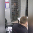 Ты попал пьяный вахтовик уснул на жд вокзале Приамурья а при задержании в нем проснулся агрессор видео - Amur.Life