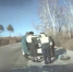 На трассе Приамурья полицейские помогли замерзающим людям мимо которых проезжали остальные автомобилисты видео - Amur.Life
