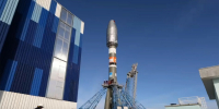 Космодром Восточный показал как ракету устанавливают на стартовый стол видео - Amur.Life