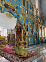 Архиепископ Лукиан совершил воскресную Божественную литургию в Благовещенском соборе