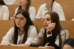 Студентов выпускного курса зовут на работу в районные больницы области
