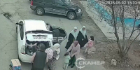 Индийскую перевозку людей заметили во дворе Благовещенска История заинтересовала полицейских видео - Amur.Life
