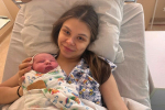 Первый ребенок в 2026 родился в Приамурье Мальчик или девочка