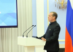 Медведев привлек лидеров отраслей к разработке новой народной программы ЕР