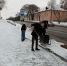 На очистку улиц Благовещенска от снега за два дня ушло 150 тонн противогололедного материала - Asn24.Ru