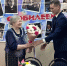 Вторая мама для сотен горожан: Валентину Казакову, посвятившую жизнь воспитанию детей с 90-летием поздравил заместитель председателя Благовещенской гордумы Владимир Семенов - Администрация г. Благовещенск