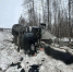 У одного зажало ноги, второй погиб: водитель самосвала потерял управление на федеральной трассе в Приамурье (фото) - Amur.Life