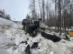 Самосвал перевернулся на федеральной трассе в Приамурье