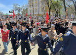Больше 20 тысяч благовещенцев прошли в «Бессмертном полку»