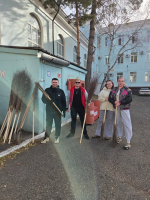 Студенты пятого курса поучаствовали в ежегодном осеннем субботнике «Город берегу»