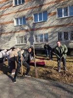 Студенты пятого курса поучаствовали в ежегодном осеннем субботнике «Город берегу»